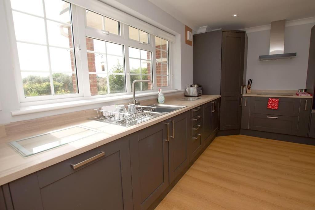 Spacious 5 Bed In The Countryside, Close To Frinton-On-Sea Kirby Cross Exterior foto